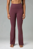 Legging acampanado Dreamlux de 31,5"