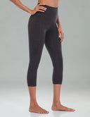Essential High Waisted No-Roll 21" Sports Legging w/ Pockets