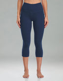 Leggings esenciales de 21'' con bolsillos