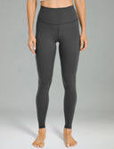 Leggings esenciales de 28''