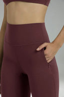 Legging acampanado Dreamlux de 29,5" con bolsillos con cremallera