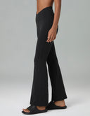 Leggings acampanados cruzados Dreamlux de 29,5"