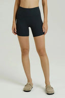Pantalón corto de canalé Dreamlux de 6" 