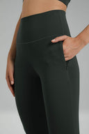 Legging acampanado Dreamlux de 29,5" con bolsillos con cremallera