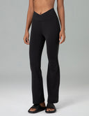 Leggings acampanados cruzados Dreamlux de 29,5"