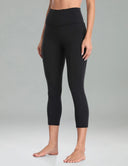 Leggings esenciales de 21'' con bolsillos