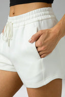 Shorts lounge de modal con cordón y bolsillos