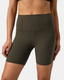 Pantalones cortos de yoga Dreamlux de cintura alta de 6" con bolsillos